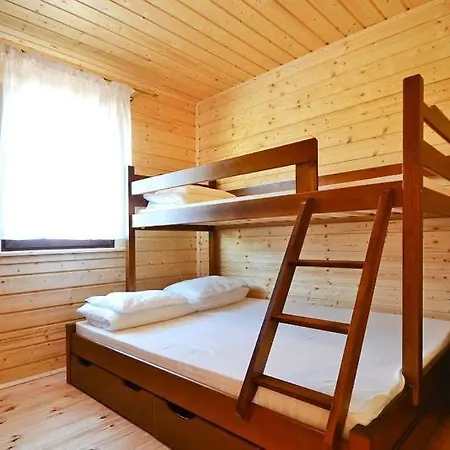 U Malgosi Деревянный коттедж